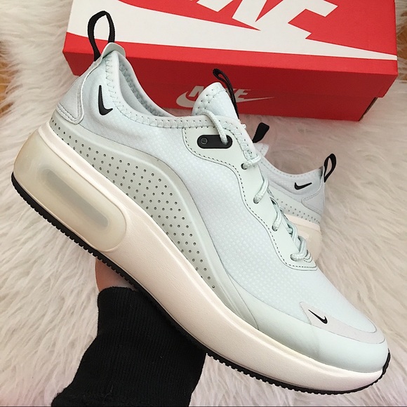 Nike Shoes - NEW Nike Air Max Dia Women’s Sneakers